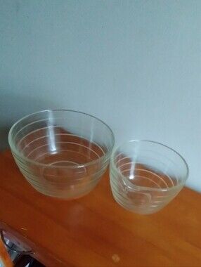 Vintage Pyrex Clear Ribbed Glass Mixing Bowls - Set of 2